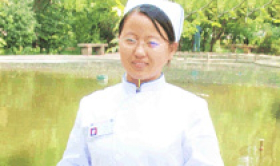 董云青老師